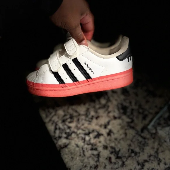 Adidas Superstar White and Black Sneakers with Red Soles - Picture 5 of 6